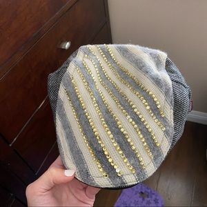 New Women’s Flat Cap w rhinestones